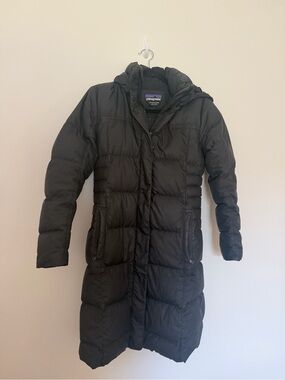 Patagonia Women's Black Long Quilted Down Coat with Hood